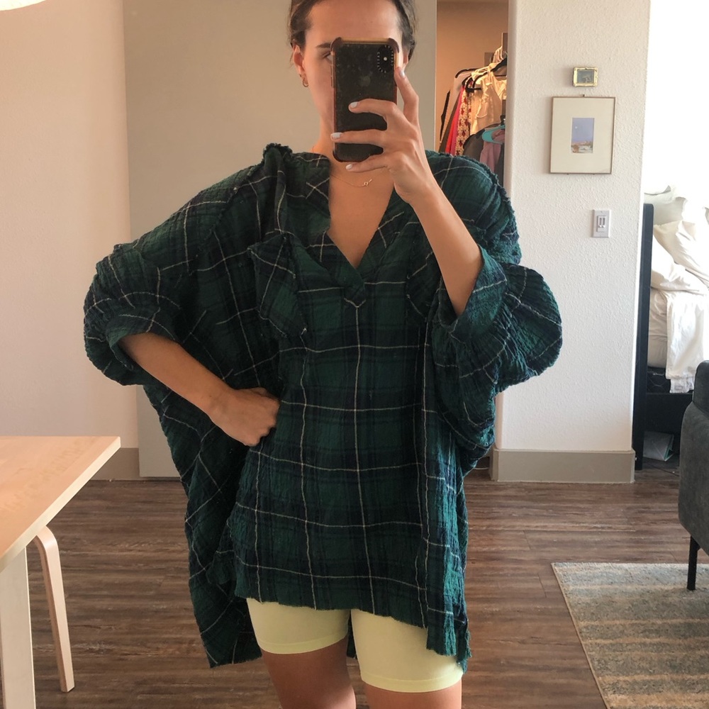 FREE PEOPLE | Plaid oversized top - Picture 2 of 4